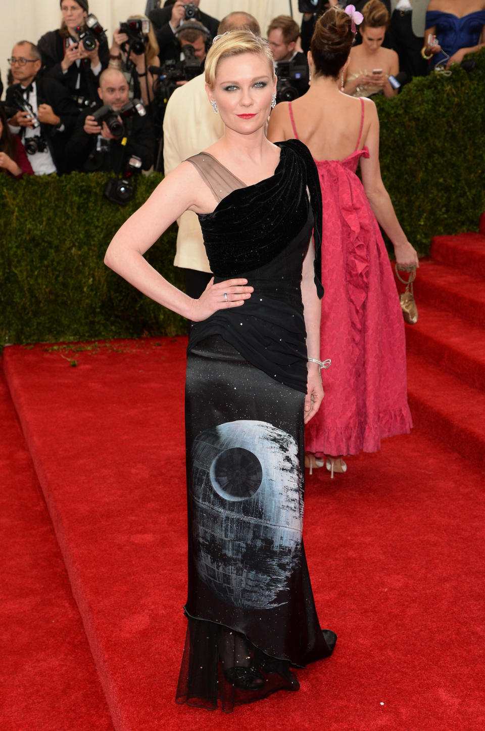 Kirsten Dunst in Rodarte.