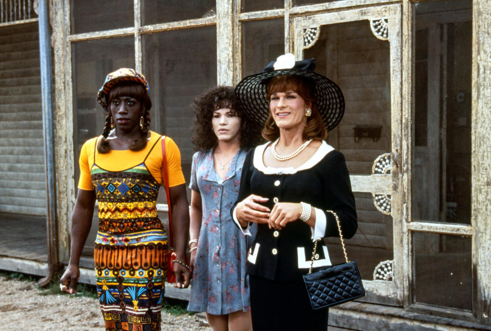 The three stars of 'To Wong Foo' occasionally got aggressive with each other on set (Photo: Lorey Sebastian / © Universal/courtesy Everett Collection) 