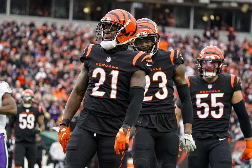 Cincinnati Bengals cornerback Mike Hilton (21) celebrates after a sack against the Baltimore Ravens in the second half of an NFL football game in Cincinnati, Sunday, Jan. 8, 2023. (AP Photo/Joshua A. Bickel)