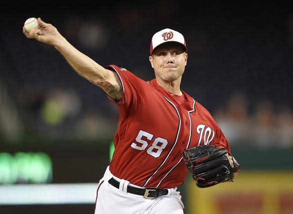 Jonathan Papelbon must find a new home after being released by the Nationals. (AP)