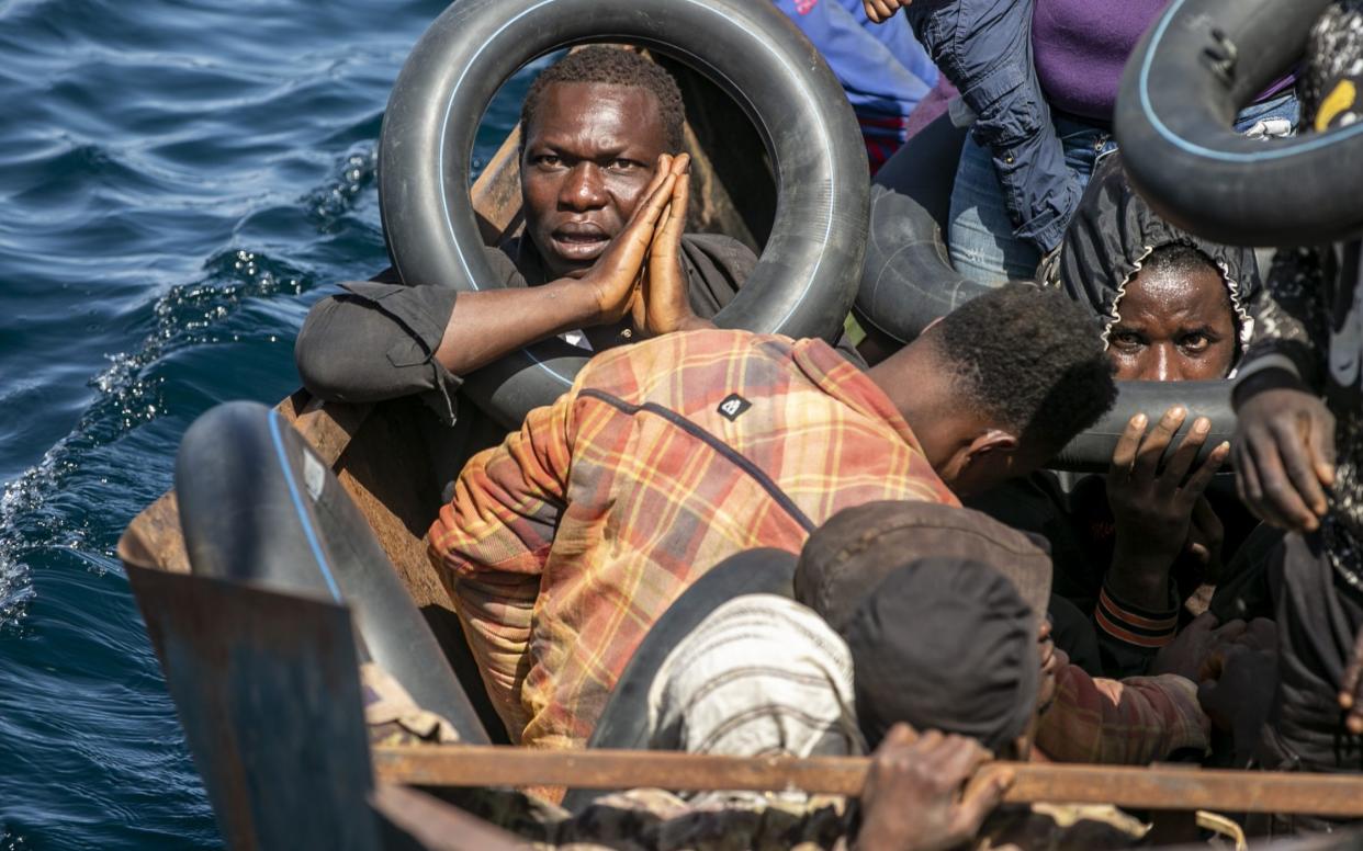 Operation carried out by coastguards teams of the Tunisian National Guard against migrants off the city of Sfax