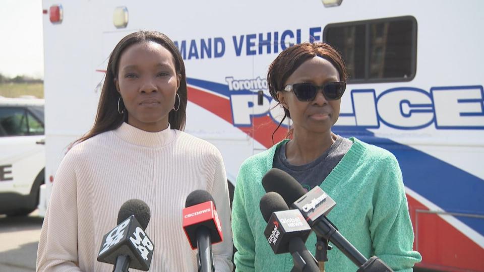 Kassandra (left) and Kimberley Gray (right) speak at a news conference on Wednesday on Toronto police's search for their 76-year-old father, Norman 