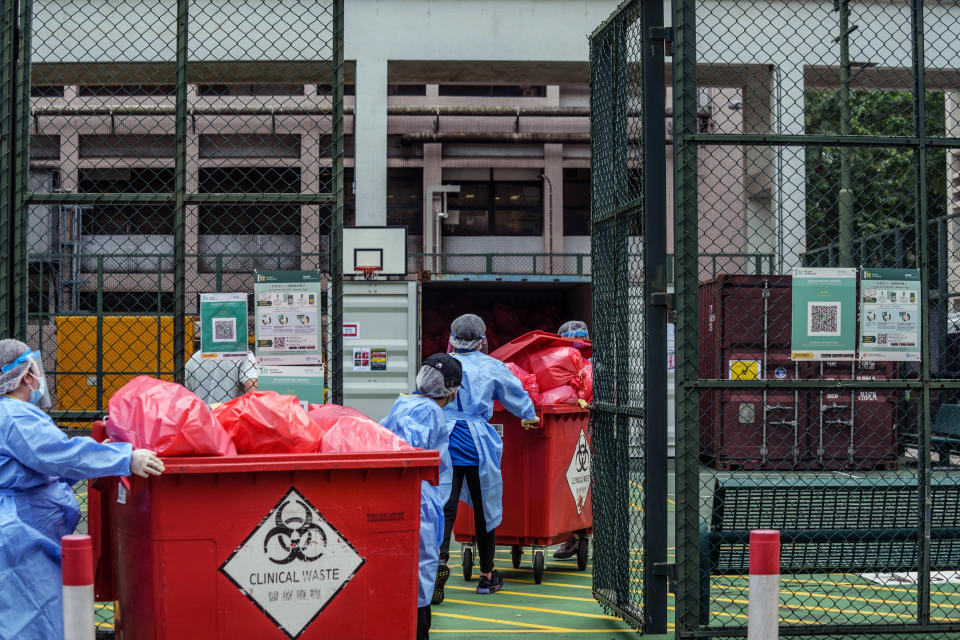 伊院強調已展示指定標籤並上鎖，防止未經許可人士進入。Photographer: Lam Yik/Bloomberg