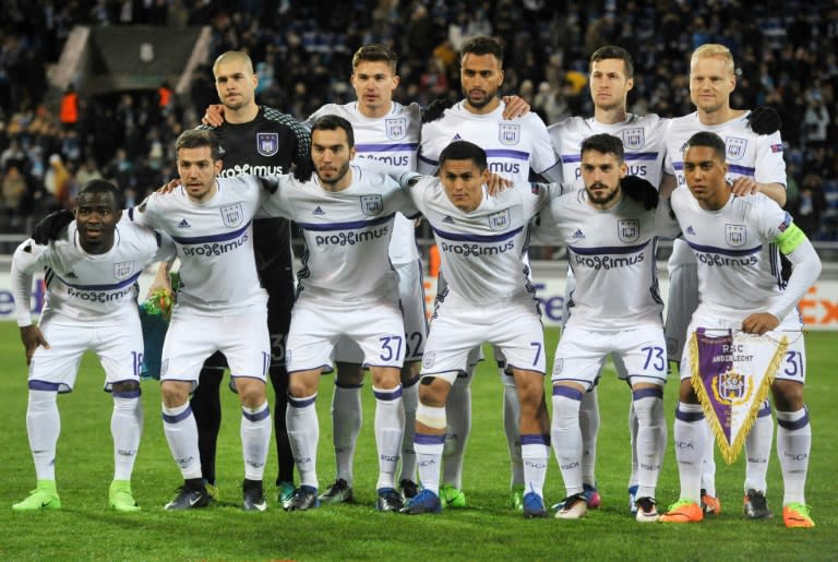 Anderlecht's players pose before their Europa League football match in Saint Petersburg on February 23, 2017