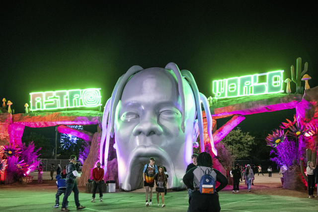 Travis Scott Went to Dave & Buster's After Astroworld Festival, Unaware of  Tragedy