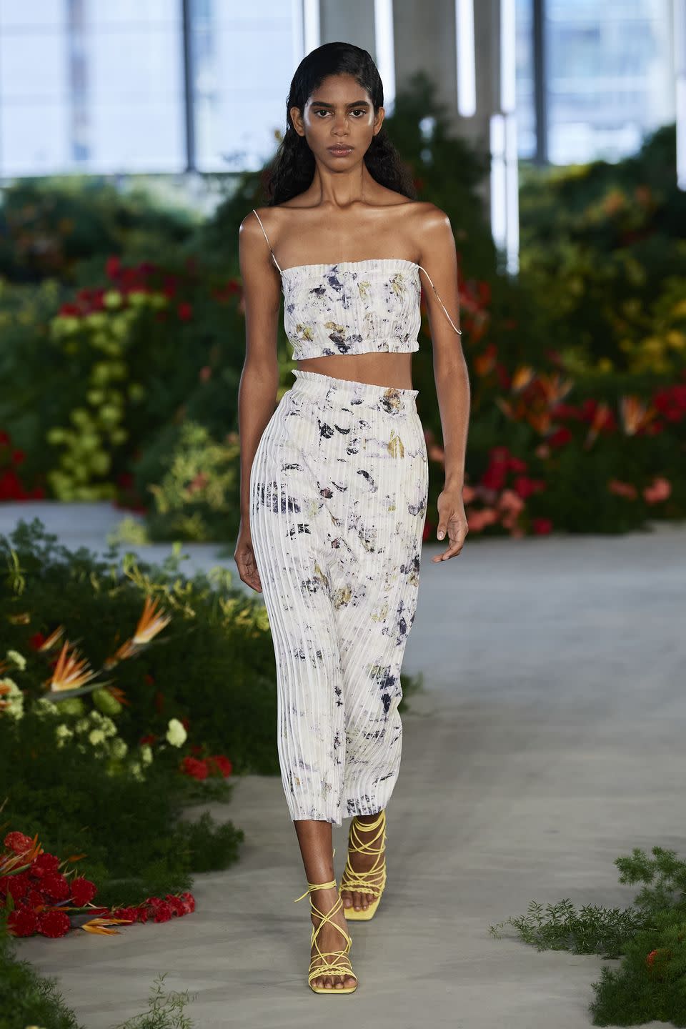 <p>For spring/summer 2022, Jason Wu said he was inspired by the art of craftsmanship, particularly the idea of working with the hand. The designer turned to innovative techniques of dyeing fabrics using strictly natural materials to create the label's trademark delicate floral prints, while he also collaborated with fabric artist Cara Marie Piazza who owns an artisanal workshop<br>specialising in natural dyes.</p>