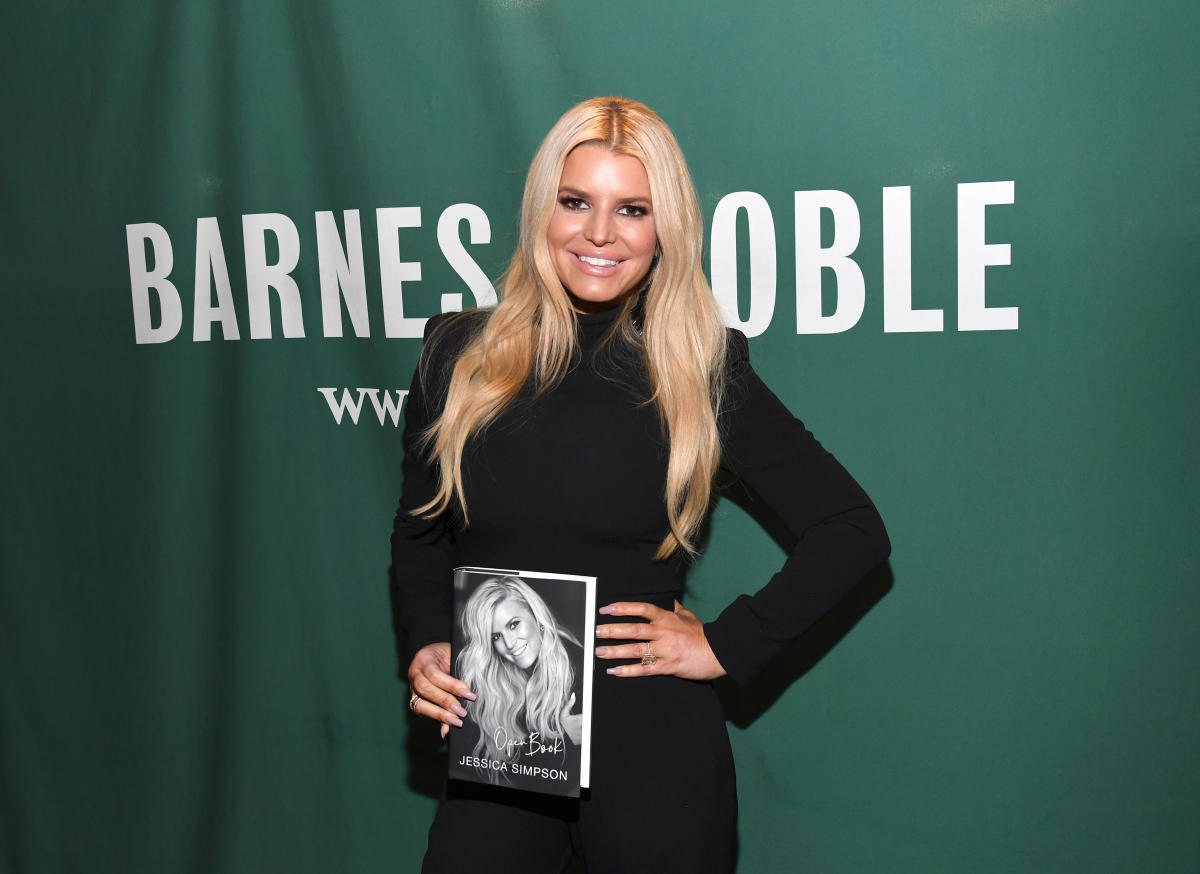 All the Looks from Jessica Simpson's 'Open Book' Press Tour