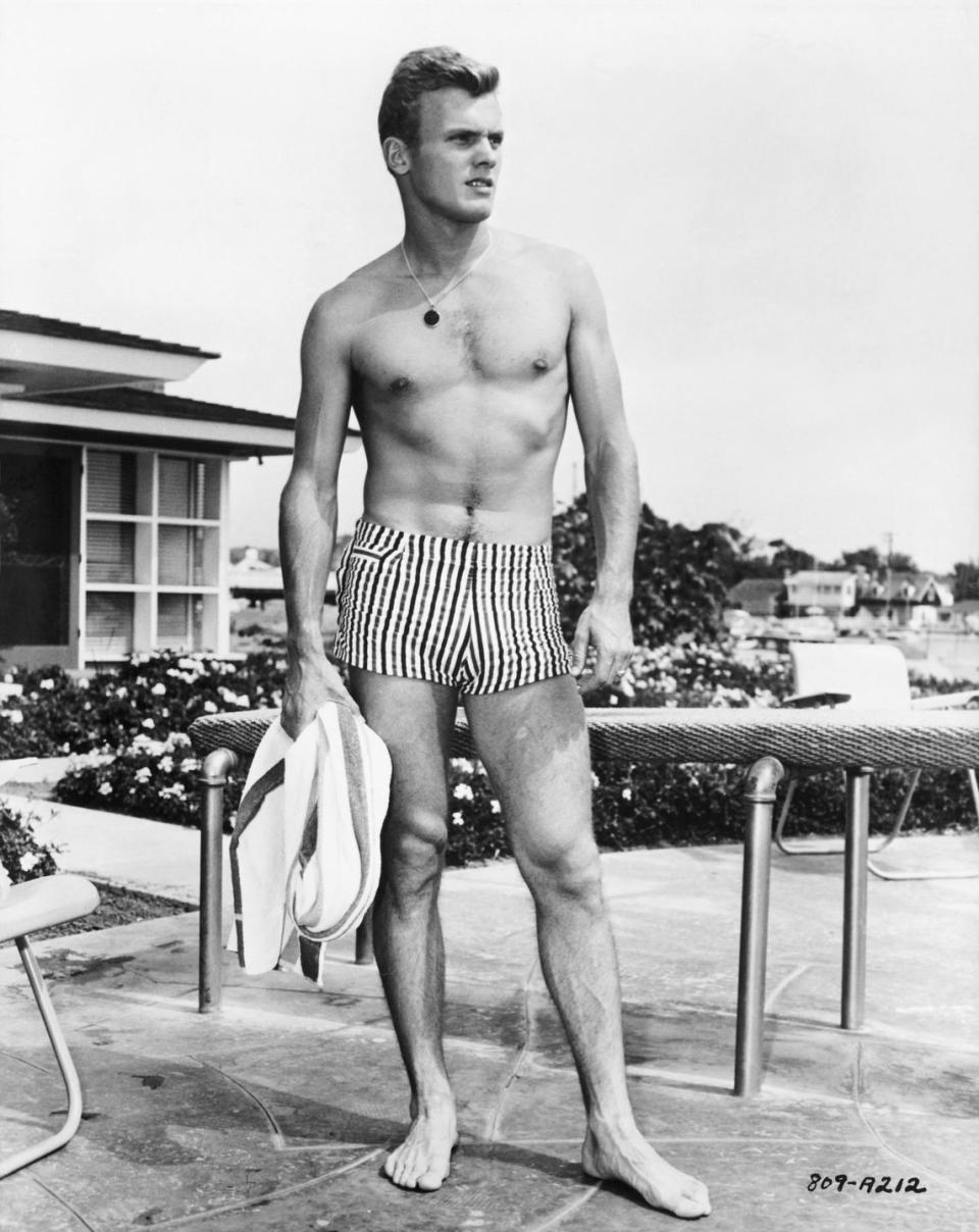<p>Much like agent Henry Willson came up with a fresh stage name for Rock Hudson, he did the same for young Arthur. And thus, Tab Hunter was born.</p>