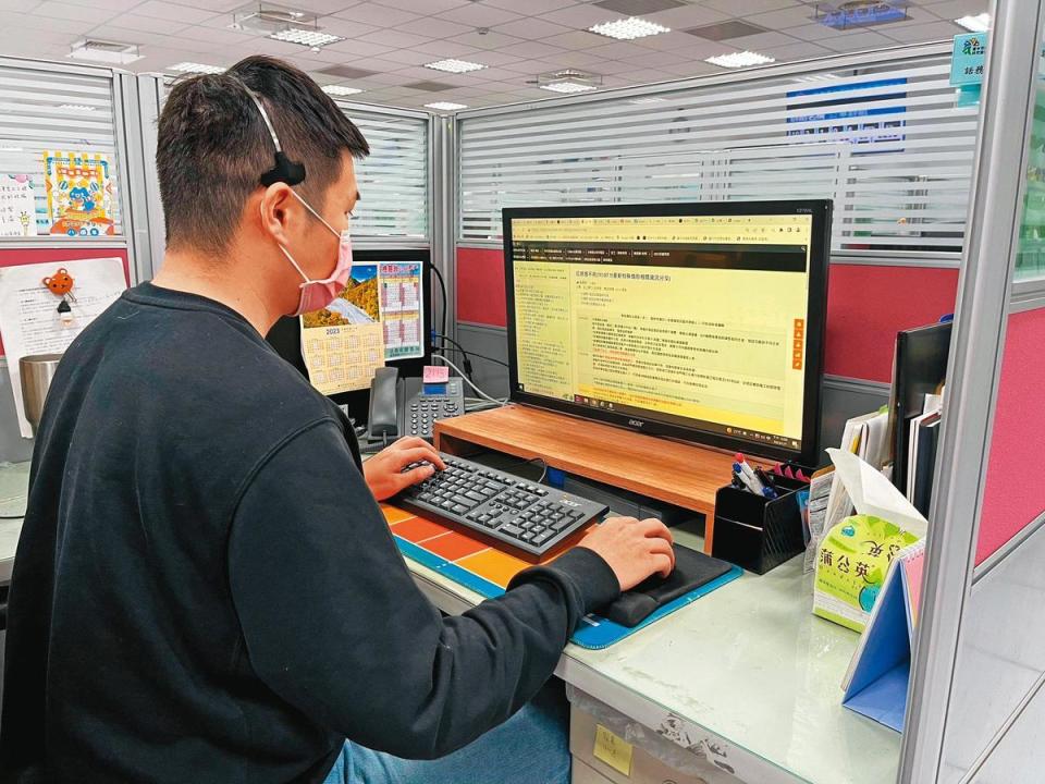 台中一九九九市民專線（圖）被控與消防局互踢皮球，研考會表示將檢討改進。（台中市政府提供）