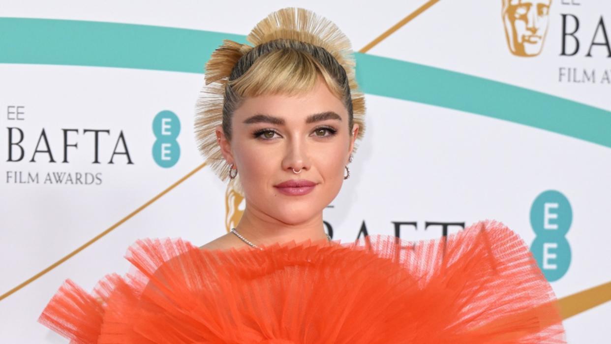  Florence Pugh attends the EE BAFTA Film Awards 2023 at The Royal Festival Hall on February 19, 2023 in London, England. 