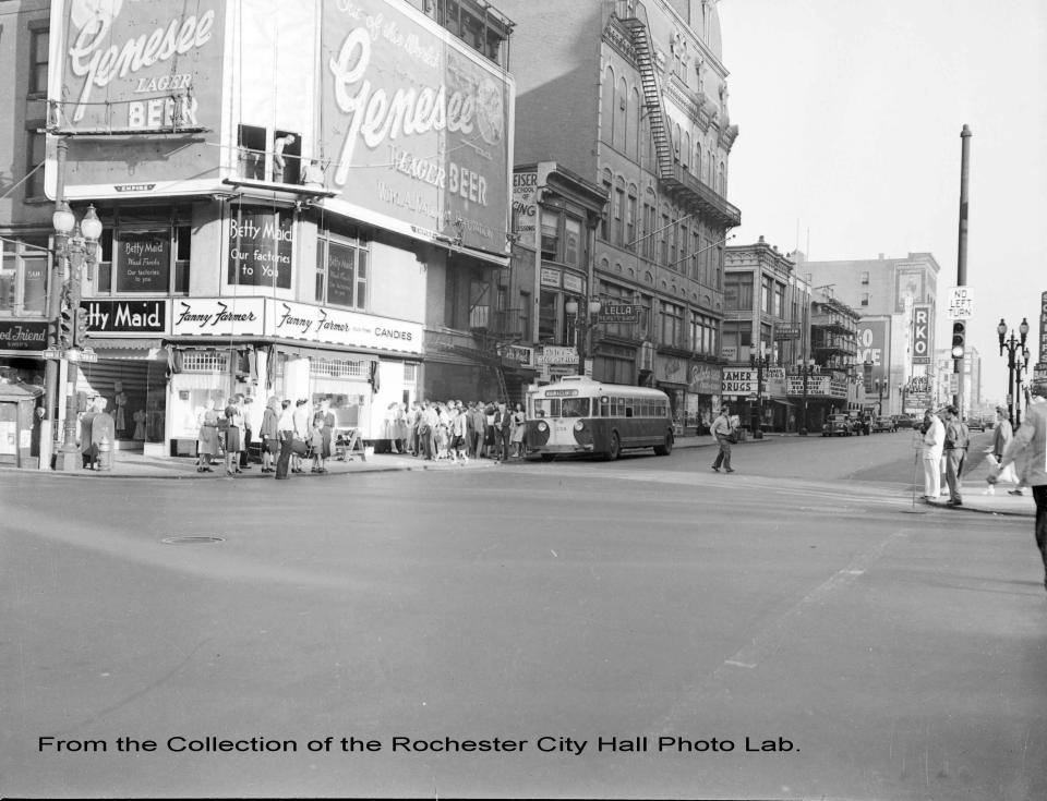 Fanny Farmer Candy, at Main Street and Clinton Avenue, is seen in this 1947 photo.