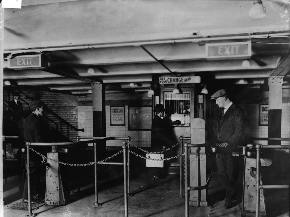 The NYC subway in the early 1920s.