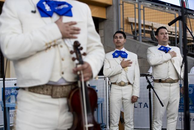 Dodgers News: Joe Kelly Explains How He Acquired Mariachi Jacket From Fan