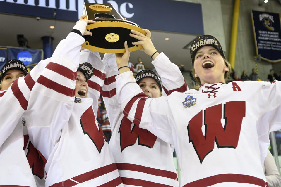 Best sport: women’s hockey (national champion). Trajectory: steady. Even with football suffering a disappointing season, the Badgers had a great fall, performing well in volleyball, women’s soccer and both men’s and women’s cross country. They also won their first women’s hockey title since 2011 and had their best finish in men’s indoor track (fourth) since 2013. Wisconsin will miss graduated distance runner Morgan McDonald, a 2018-19 NCAA champion in cross country, indoor track and outdoor track.