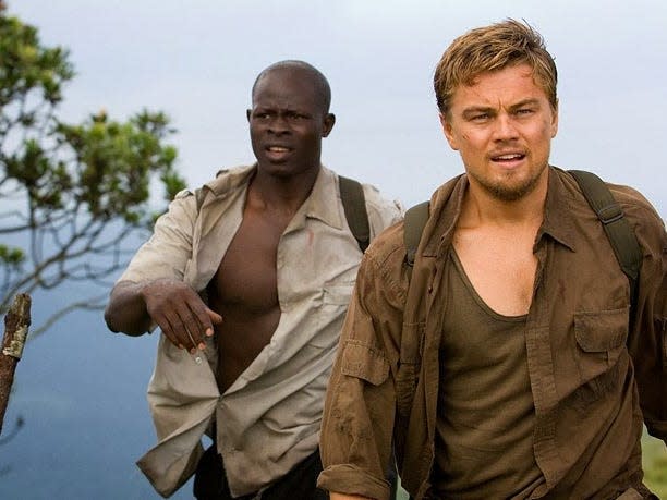 Djimon Hounsou and Leondardo DiCaprio in "Blood Diamond" (2006).