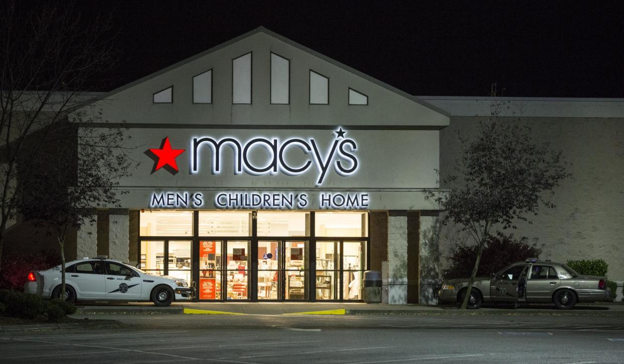 Macy’s and other established retail shops are closing by the dozen: AP