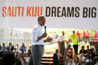 <p>Obama da un discurso en la inauguración del centro de recursos en la localidad de Kogelo.<br>Foto: REUTERS </p>