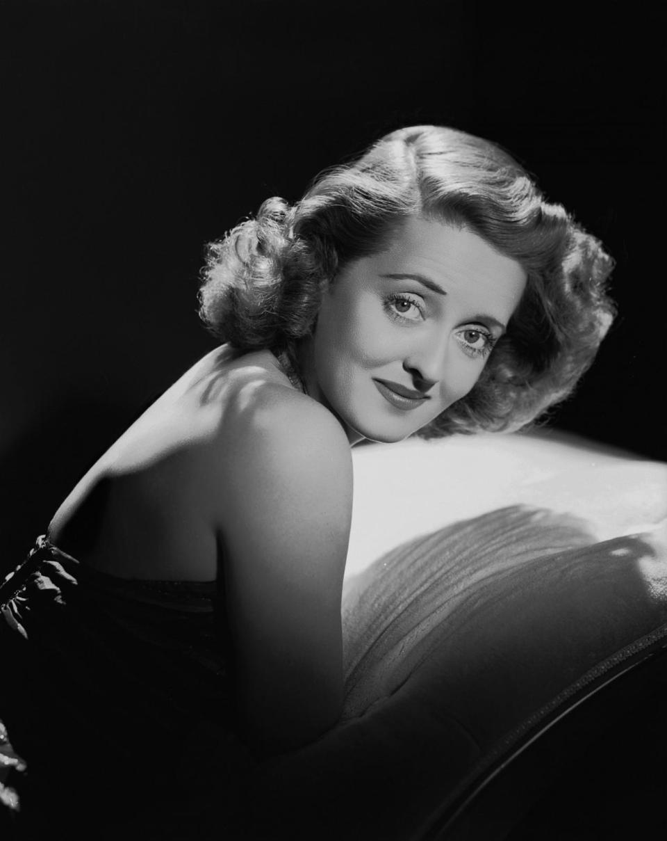 PHOTO: Bette Davis is seen here in 1940. (John Kobal Foundation/Getty Images)