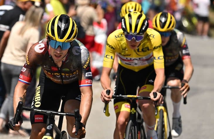 <span class="article__caption">The action started early in Wednesday’s decisive stage at the Tour de France.</span> (Photo: MARCO BERTORELLO/AFP via Getty Images)