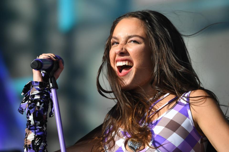 Olivia Rodrigo sur la scène de Glastonbury le 25 juin 2022. - Andy Buchanan - AFP