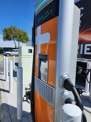 Front view of EV Charging Station at Truck Net.