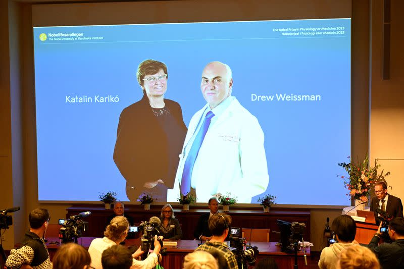 Katalin Karikó y Drew Weissman ganan el Premio Nobel de Fisiología o Medicina 2023 en el Instituto Karolinska de Estocolmo, Suecia