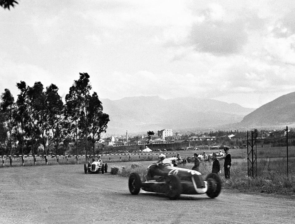 01_Palermo-23.5.1940-Targa-Florio-Maserati-4CL-Gigi-Villoresi.jpg