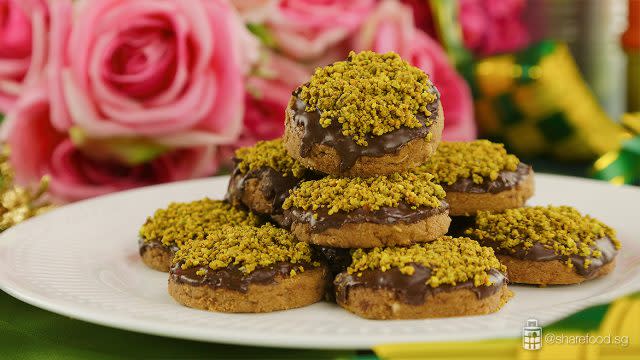 Pistachio-Crunchy-Cookies-Kenwood-ChefZan-Recipe