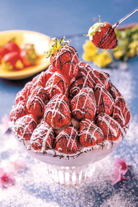 記得冬天要來吃草莓季限的定移山倒海草莓冰。攝影/盧大中