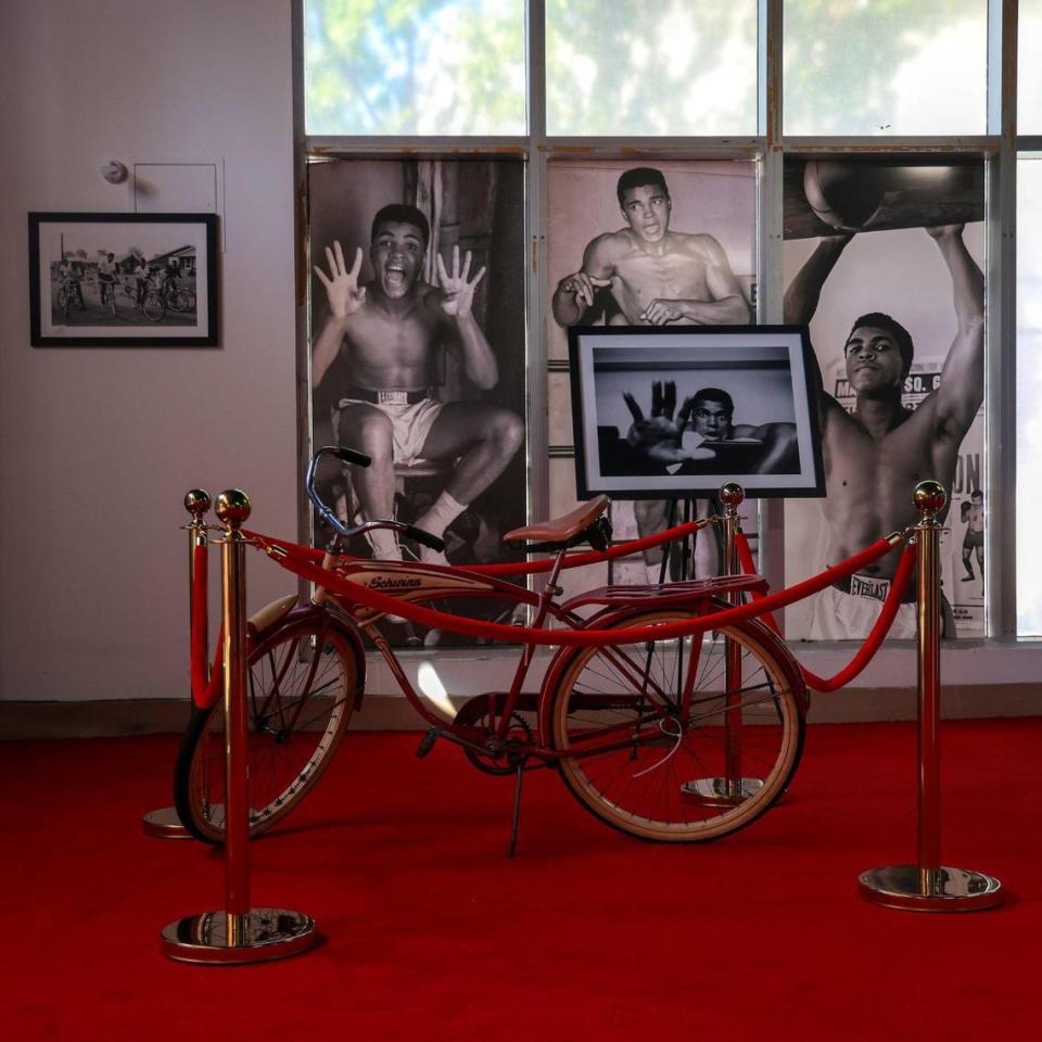 Ali’s Schwinn bicycle is displayed among photographs at the exhibit reflecting on the 60th Anniversary of the Ali and Sonny Liston’s fight through photographs, personal items. Carl Juste/cjuste@miamiherald.com