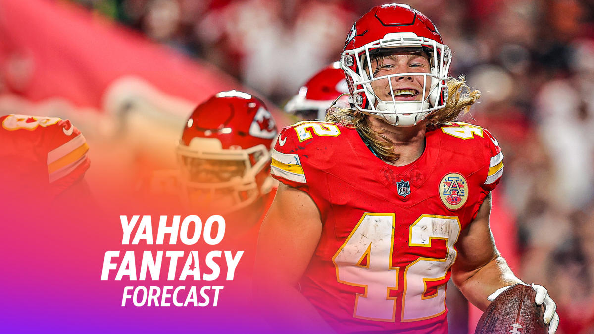 Is Carson Steele a legit fantasy play? | Yahoo Fantasy Forecast