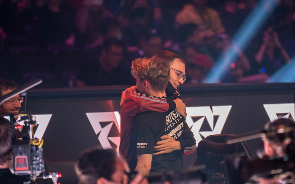 Tundra players 33 and Skiter celebrating after their match against Team Secret. (Photo: Aloysius Low for Yahoo Esports SEA)