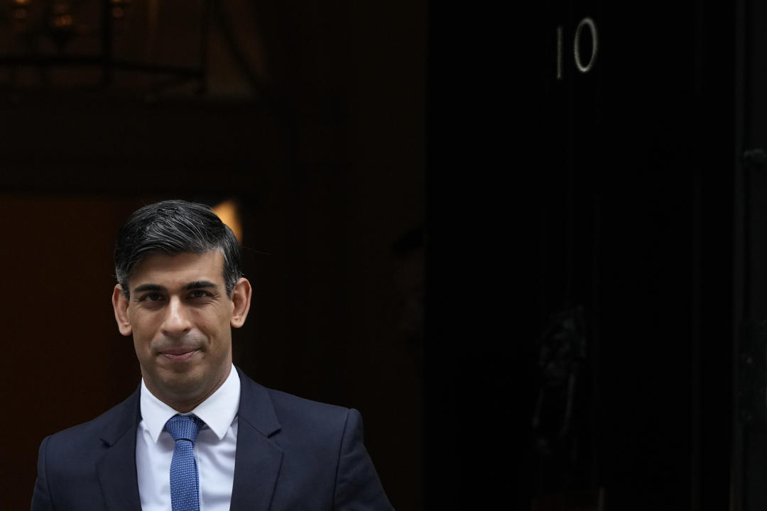 Britain's Prime Minister Rishi Sunak leaves 10 Downing Street to attend the weekly Prime Ministers' Questions session in parliament in London, Wednesday, Jan. 17, 2024. (AP Photo/Frank Augstein)