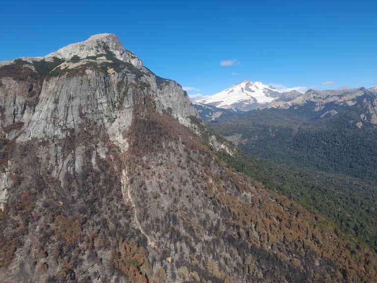 Parte de la superficie quemada en el Parque Nacional Nahuel Huapi