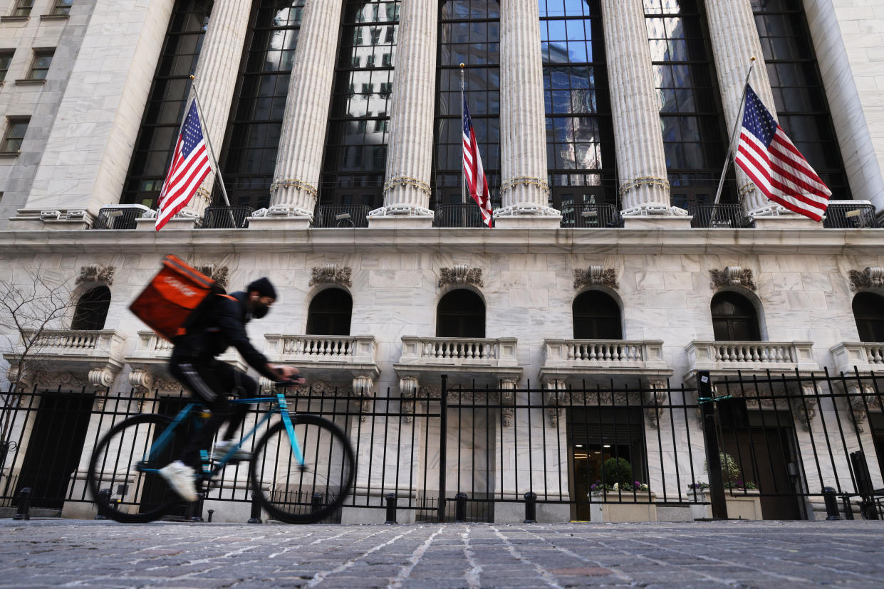 NEW YORK, NEW YORK - MARCH 09: The New York Stock Exchange (NYSE) stands in lower Manhattan on March 09, 2021 in New York City. The Dow Jones Industrial Average rallied more than 300 points Tuesday as tech stocks surged and optimism over the recently passed Covid relief bill cheered investors. (Photo by Spencer Platt/Getty Images)