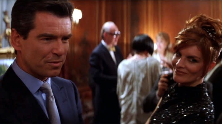 Pierce Brosnan and Rene Russo in The Thomas Crown Affair.