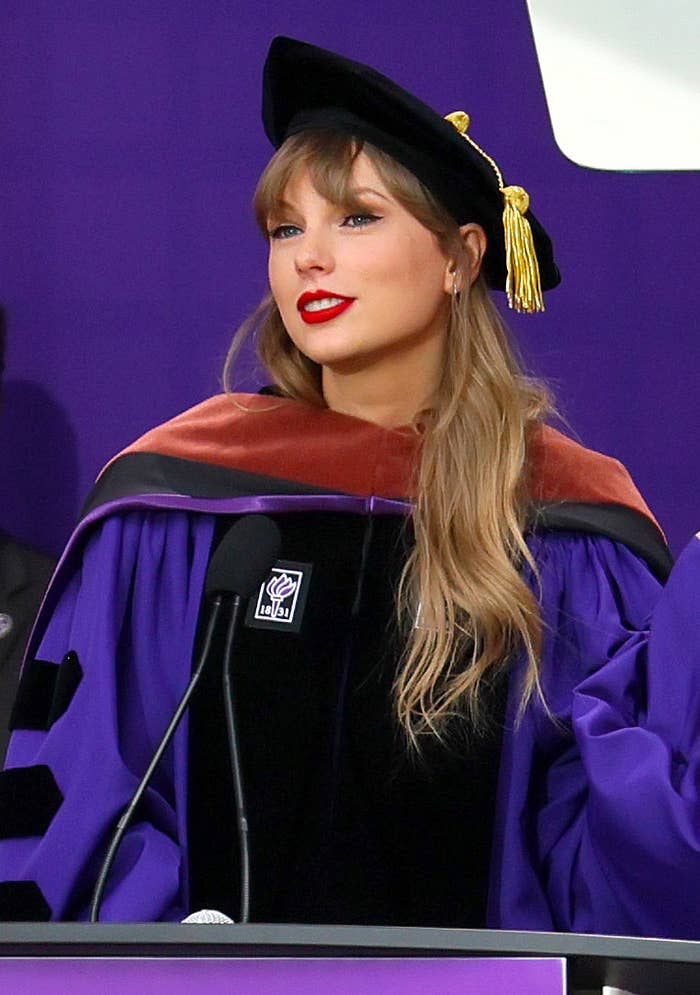 Taylor Swift Delivers New York University 2022 Commencement Address at Yankee Stadium