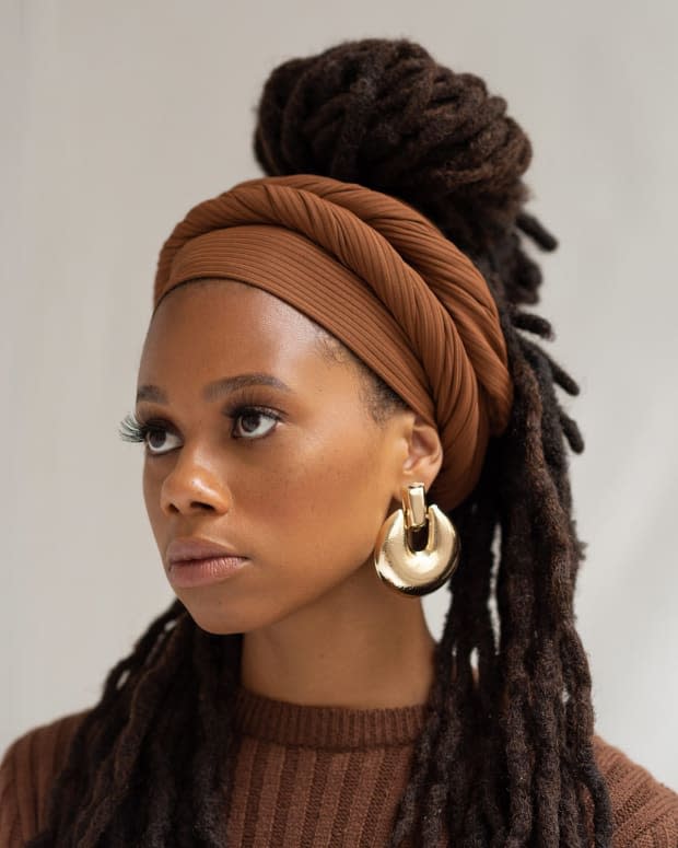 <p>The Wrap Life Ribbed Jersey Head Wrap, $26, <a href="https://thewrap.life/collections/ribbed-head-wraps/products/ribbed-head-wrap-cider" rel="nofollow noopener" target="_blank" data-ylk="slk:available here;elm:context_link;itc:0;sec:content-canvas" class="link ">available here</a>.</p>