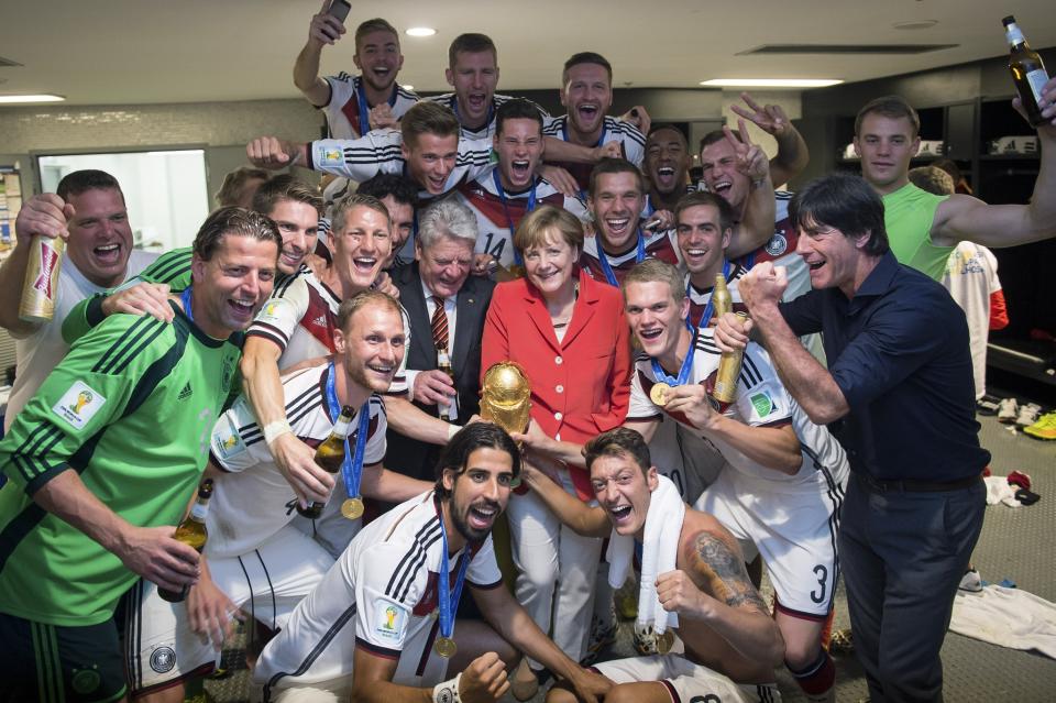 Das sind die witzigsten Bilder von Angela Merkel