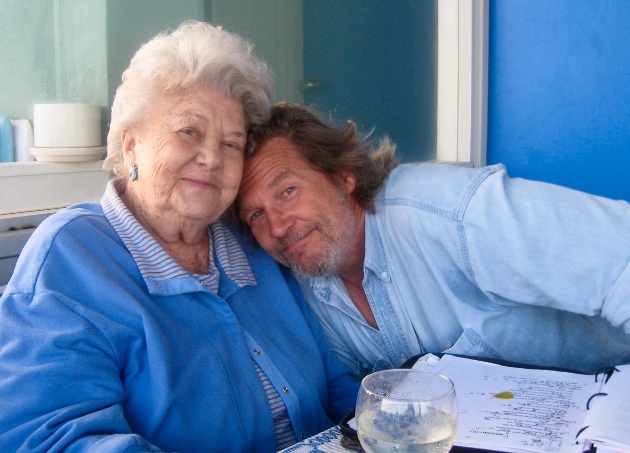 In a photo from the late 1990s, Dorothy Simpson Bridges enjoys a tender moment with her son Jeff Bridges at the family's beach house in Malibu, Calif.