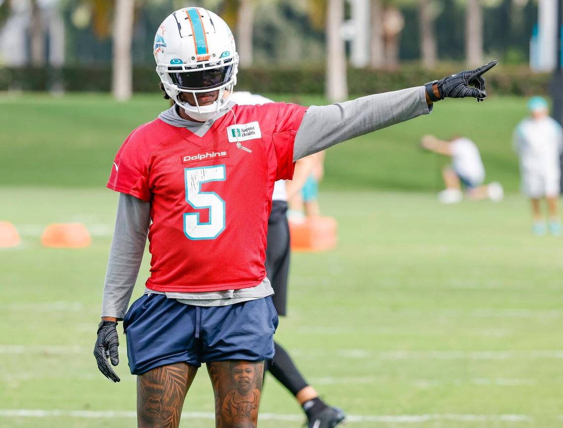 Miami Dolphins quarterback Teddy Bridgewater (5) gestures as he joins the team for practice at Baptist Health Training Complex in Miami Gardens, Florida on Wednesday, January 4, 2023.