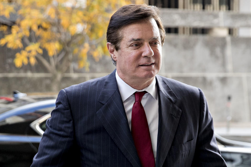 Paul Manafort, former campaign manager for Donald Trump, arrives to the U.S. Courthouse for a bond hearing in Washington, D.C., U.S., on Monday, Nov. 6, 2017 | Andrew Harrer—Bloomberg /Getty Images