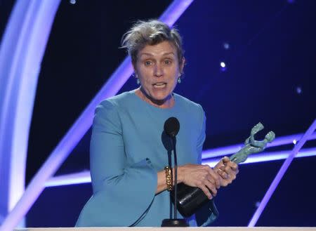 24th Screen Actors Guild Awards – Show – Los Angeles, California, U.S., 21/01/2018 – Frances McDormand accepts the award for Outstanding Performance by a Female Actor in a Leading Role for "Three Billboards Outside Ebbing, Missouri." REUTERS/Mario Anzuoni