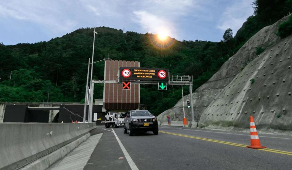 La concesión del túnel de Oriente ya recibe el tránsito esperado para 2032. Esto obligó a adelantar sus obras de ampliación. Foto: Concesión Túnel de Oriente