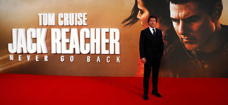 Tom Cruise poses as he arrives for the European premiere of the film "Jack Reacher: Never Go Back" at Leicester Square in London, Britain October 20, 2016. REUTERS/Eddie Keogh