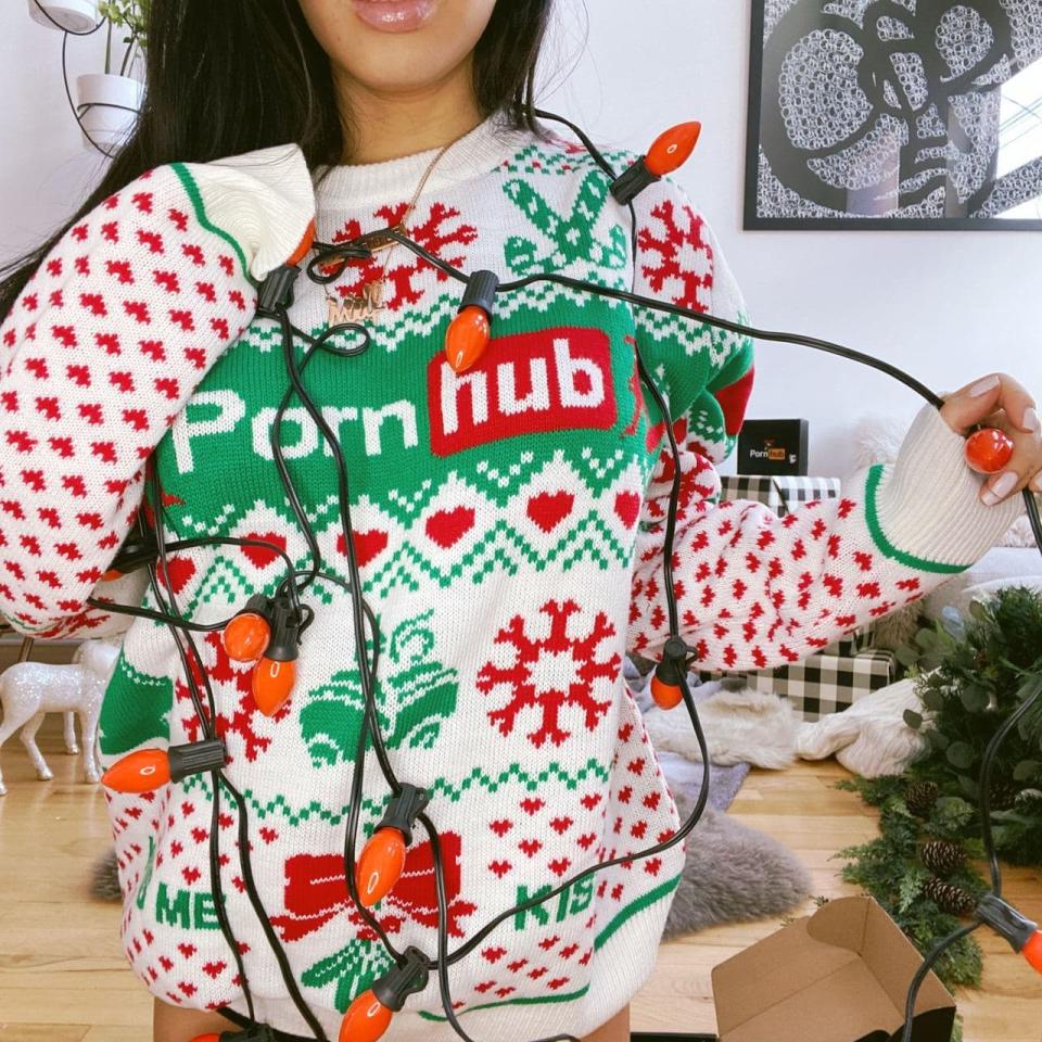 PornHub XXXMAS