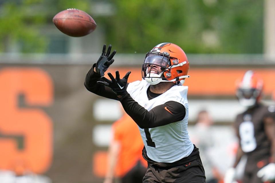 Cleveland Browns safety Juan Thornhill catches a pass on May 24 in Berea.