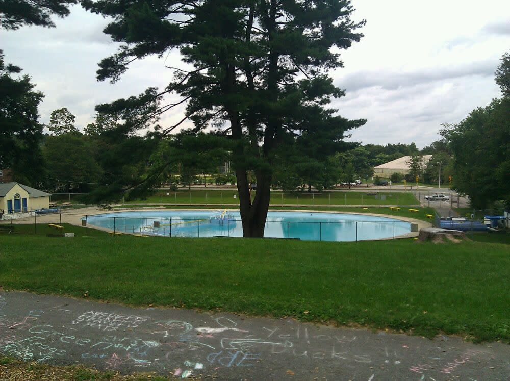 Underwood Pool, Belmont, Massachusetts