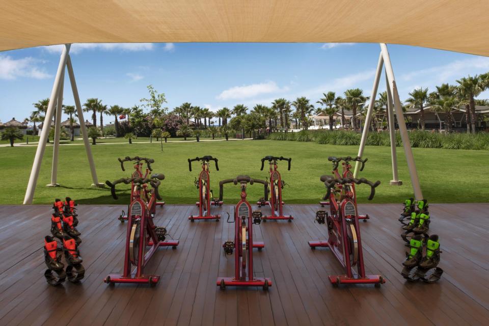 Guests can get fit during their stay with a range of outdoor activities (Hilton Dalaman)