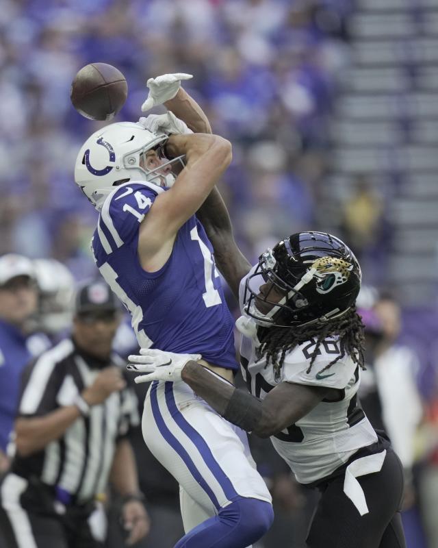 Ryan, Pierce hook up in final minute, Colts beat Jags 34-27